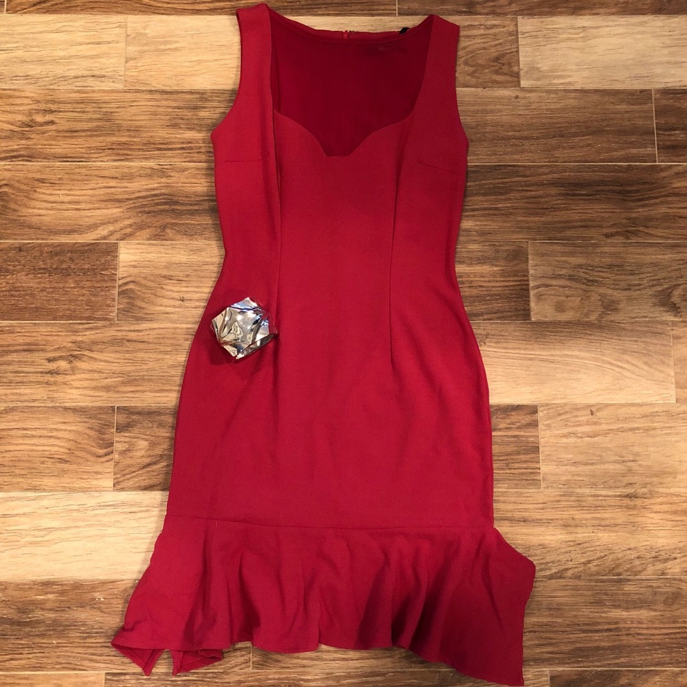 🆕w/tag Siste’s Cranberry Dress w/ Sheer Neckline